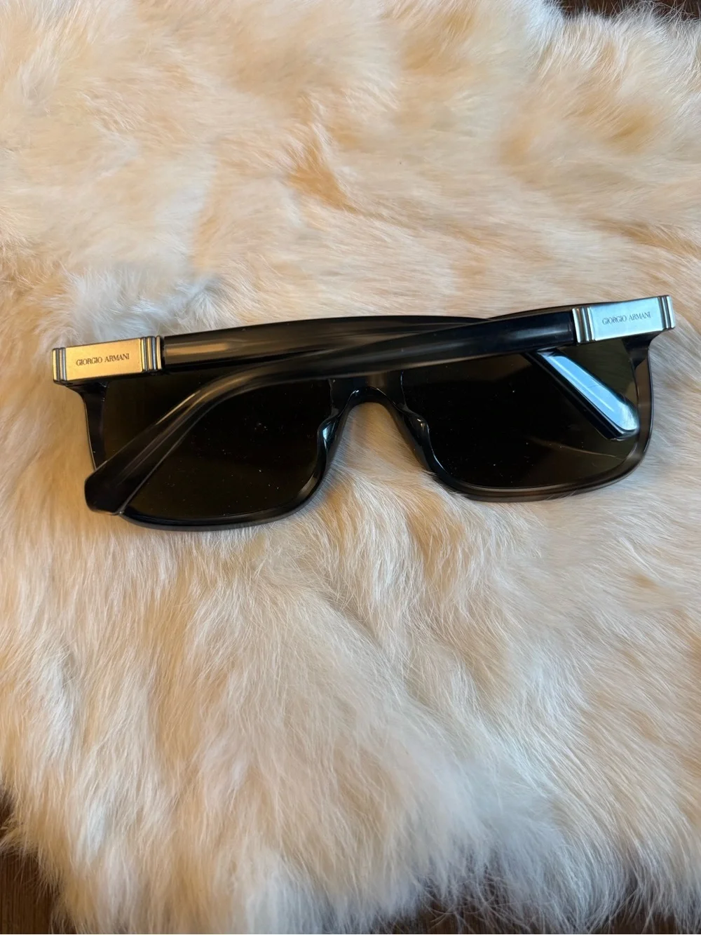 Giorgio Armani AR8016 rectangular sunglasses